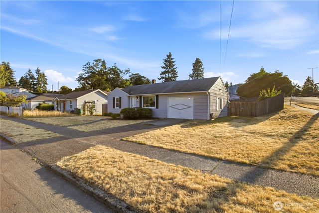13607 2nd Avenue SW, Seattle, WA 98166
