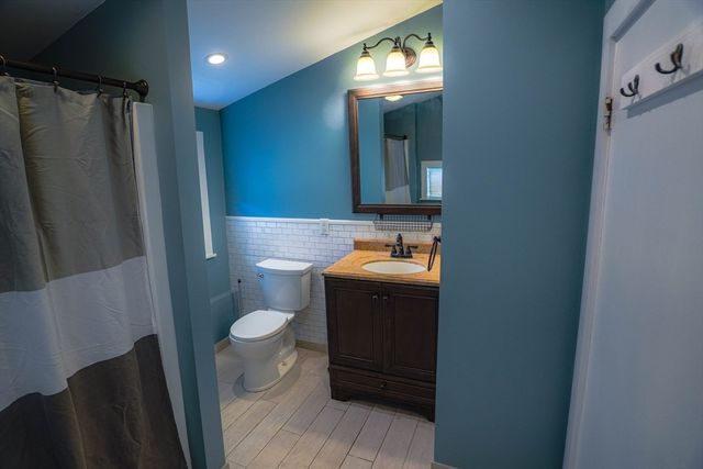 353 Washington, Canton, MA 02021