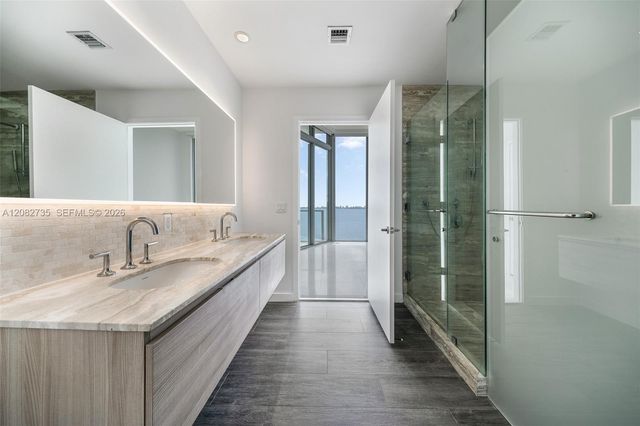 2900 NE 7th Avenue 604, Miami, FL 33137