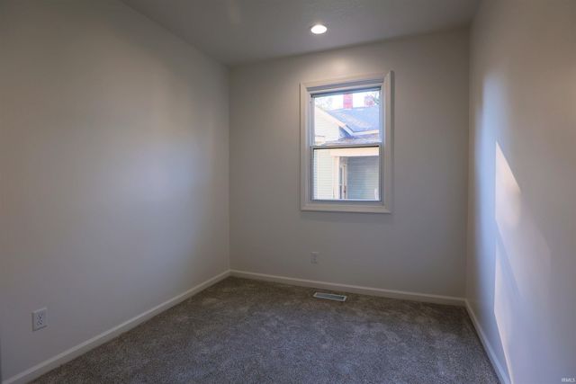 2102 Webster Street, Fort Wayne, IN 46802