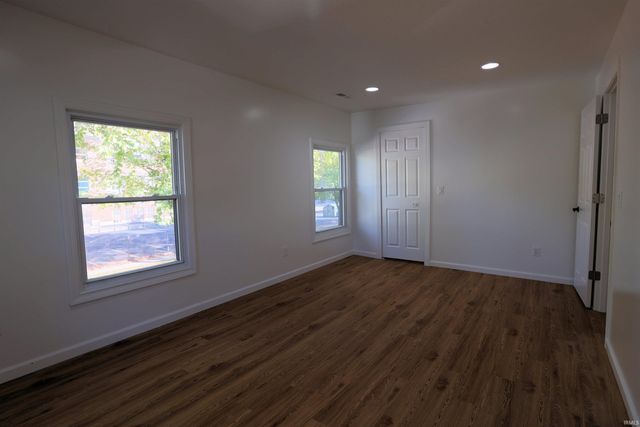2102 Webster Street, Fort Wayne, IN 46802