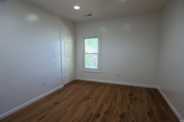 2102 Webster Street, Fort Wayne, IN 46802