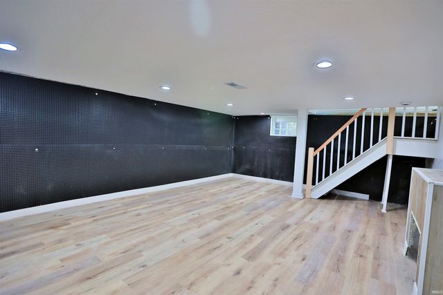 2102 Webster Street, Fort Wayne, IN 46802