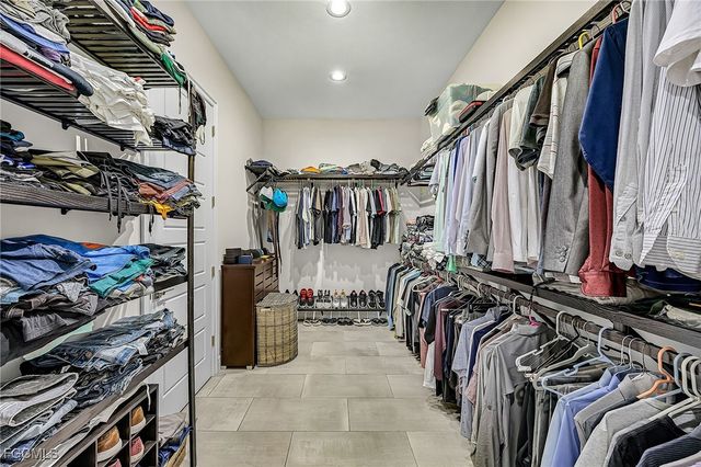 2134 SE 18th AVE, Cape Coral, FL 33990