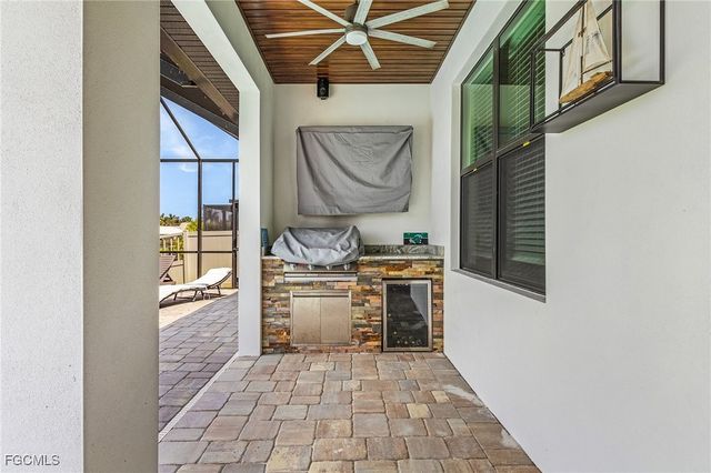 2134 SE 18th AVE, Cape Coral, FL 33990