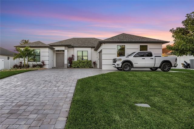 2134 SE 18th AVE, Cape Coral, FL 33990