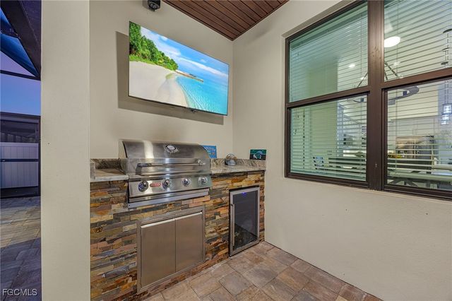 2134 SE 18th AVE, Cape Coral, FL 33990