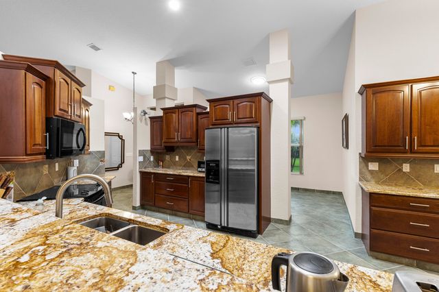 14811 Horseshoe Trace, Wellington, FL 33414