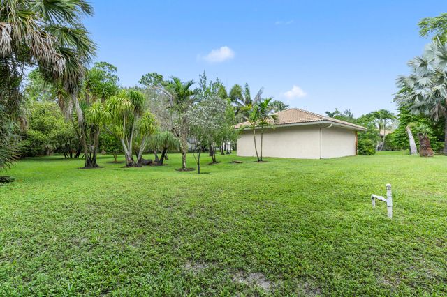 14811 Horseshoe Trace, Wellington, FL 33414
