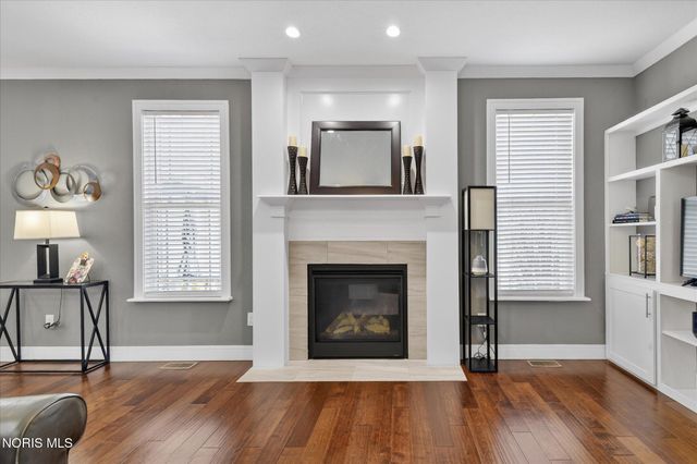 15573 John F Mccarthy Way, Perrysburg, OH 43551