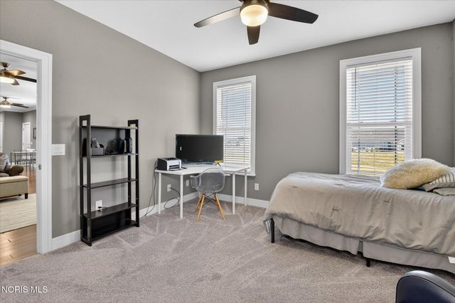 15573 John F Mccarthy Way, Perrysburg, OH 43551