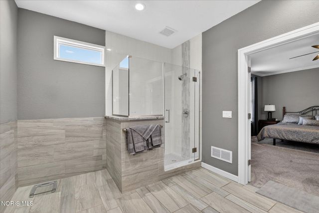 15573 John F Mccarthy Way, Perrysburg, OH 43551