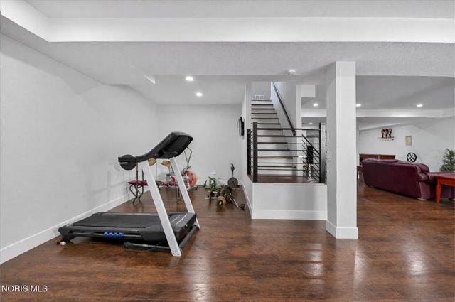 15573 John F Mccarthy Way, Perrysburg, OH 43551