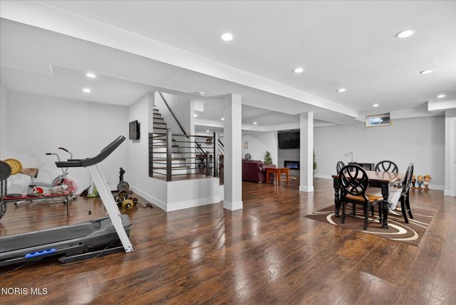 15573 John F Mccarthy Way, Perrysburg, OH 43551