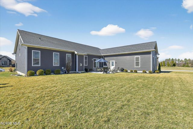 15573 John F Mccarthy Way, Perrysburg, OH 43551