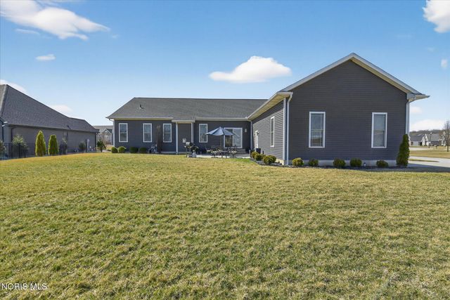 15573 John F Mccarthy Way, Perrysburg, OH 43551