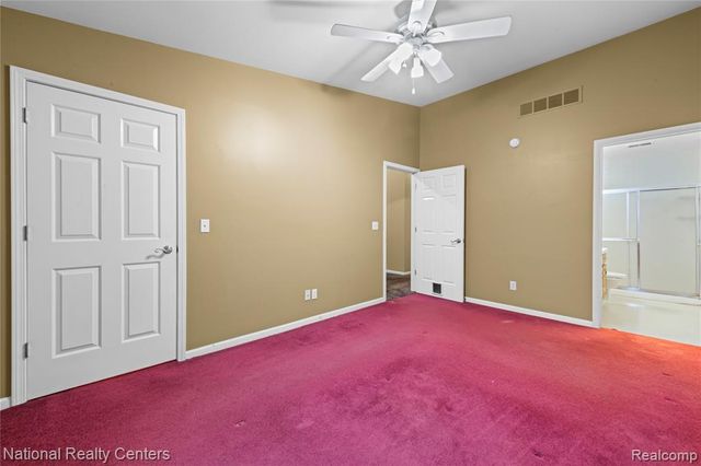 4967 Oak Hill Drive, Waterford, MI 48329