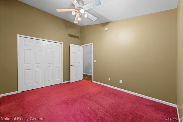 4967 Oak Hill Drive, Waterford, MI 48329