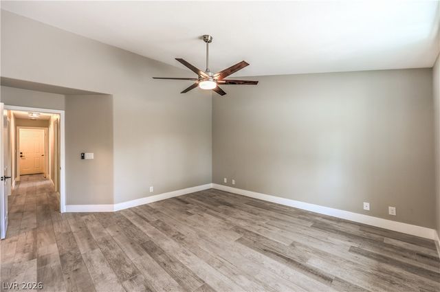 5325 North El Capitan Way, Las Vegas, NV 89149