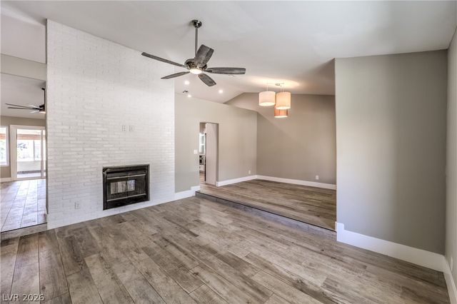 5325 North El Capitan Way, Las Vegas, NV 89149
