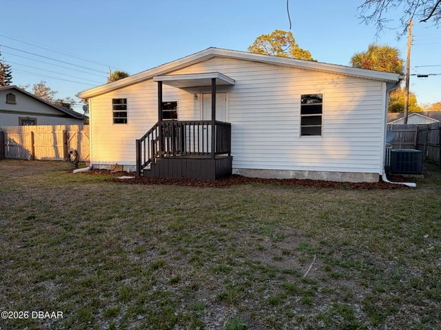 1240 Bender Avenue, Holly Hill, FL 32117