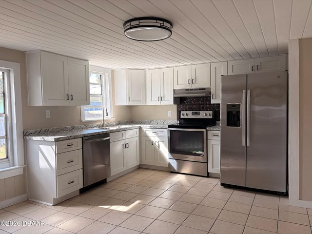 1240 Bender Avenue, Holly Hill, FL 32117