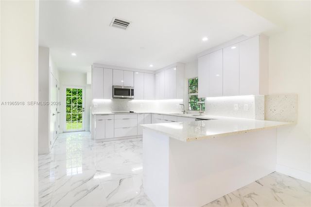 52 Camden Drive, Bal Harbour, FL 33154