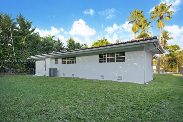 52 Camden Drive, Bal Harbour, FL 33154