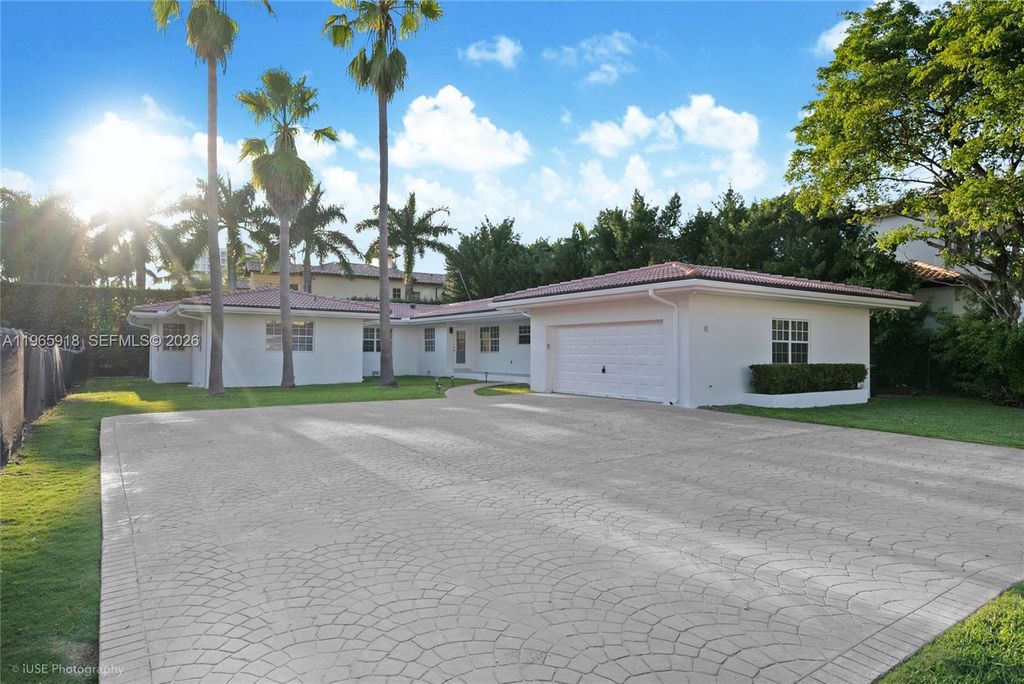 52 Camden Drive, Bal Harbour, FL 33154