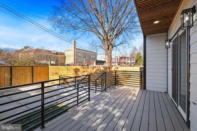 21 16TH ST SE, Washington, DC 20003