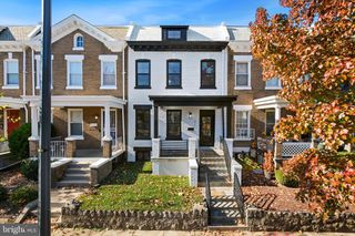 21 16TH ST SE, Washington, DC 20003