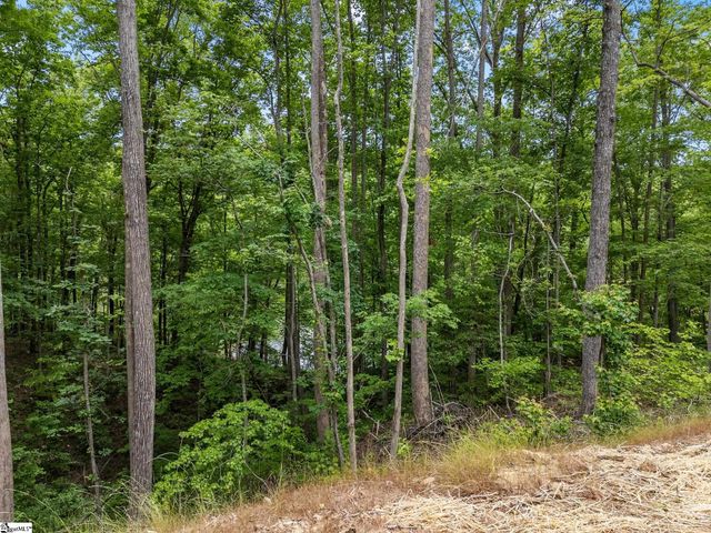 16 Forest Drive, Travelers Rest, SC 29690