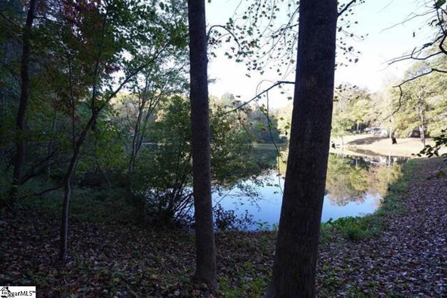 16 Forest Drive, Travelers Rest, SC 29690