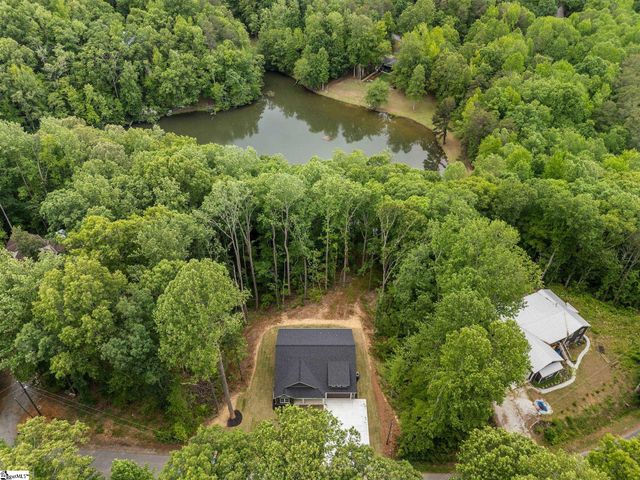 16 Forest Drive, Travelers Rest, SC 29690