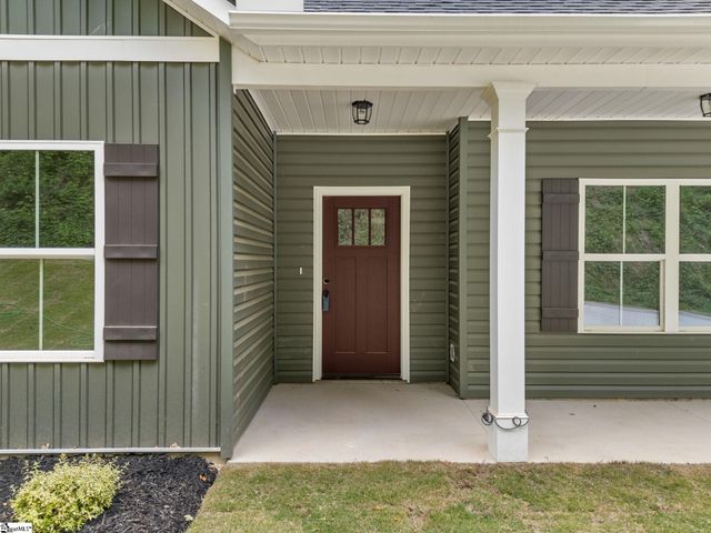 16 Forest Drive, Travelers Rest, SC 29690