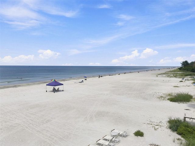 60 GULF BOULEVARD 214, Indian Rocks Beach, FL 33785