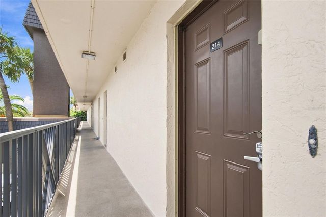 60 GULF BOULEVARD 214, Indian Rocks Beach, FL 33785