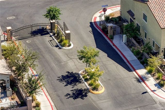 830 Star Estates Avenue, North Las Vegas, NV 89086