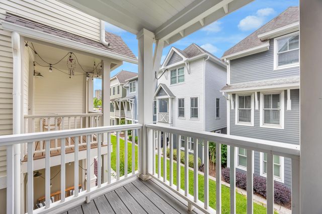 914 Spinnaker Way, Chattanooga, TN 37402