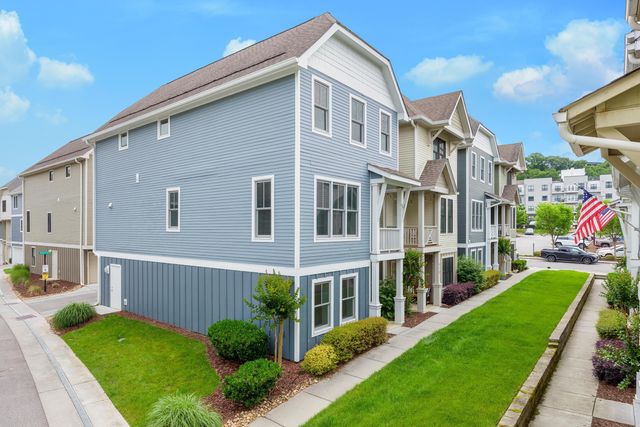 914 Spinnaker Way, Chattanooga, TN 37402