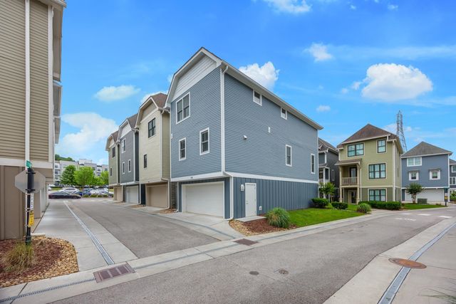 914 Spinnaker Way, Chattanooga, TN 37402