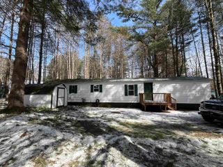 8401 Independence Avenue, Clam Lake Twp, MI 49601