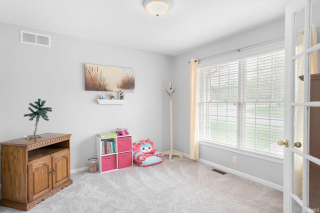 5570 Garden Terrace, South Bend, IN 46614