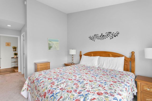 5570 Garden Terrace, South Bend, IN 46614