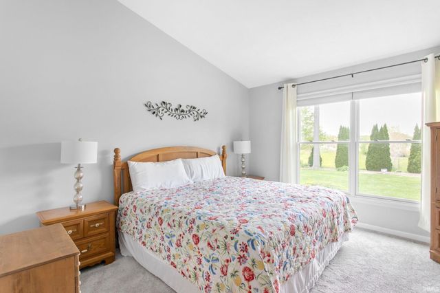5570 Garden Terrace, South Bend, IN 46614