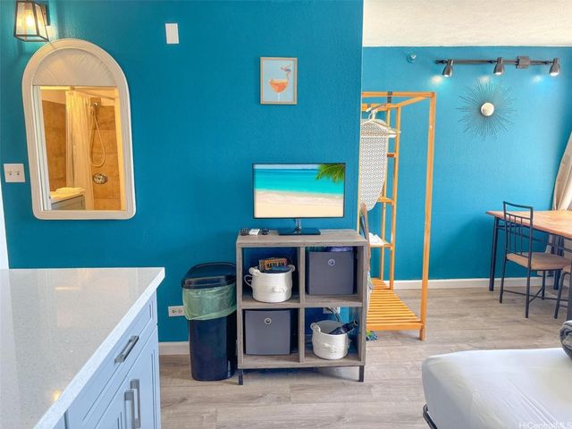 444 Niu Street 1105, Honolulu, HI 96815