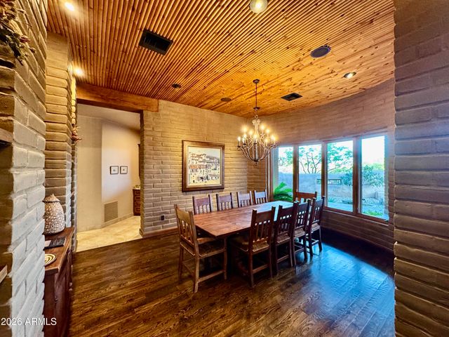 8903 N ARROYA GRANDE Drive, Phoenix, AZ 85028