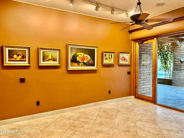 8903 N ARROYA GRANDE Drive, Phoenix, AZ 85028