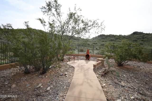 8903 N ARROYA GRANDE Drive, Phoenix, AZ 85028