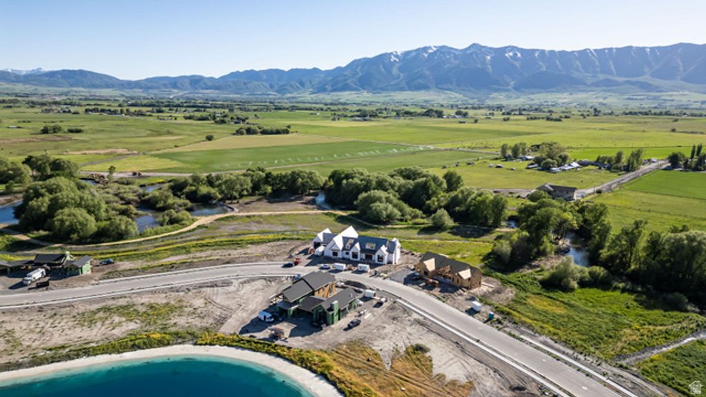 Image 23 of property listing at 1341 WILLOW LAKES DR #56, Logan, UT 84321